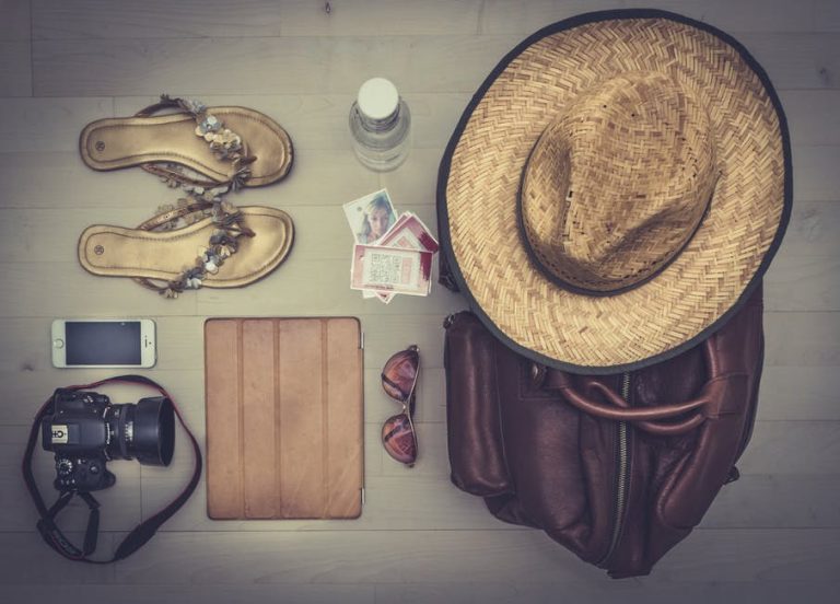 Top Cash-Saving Travel Planning Hacks